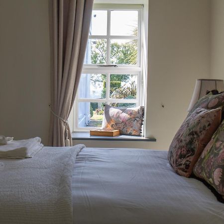 Hill House Lodge Sleeps 6 Overlooking The Rock Of Cashel Cashel  Buitenkant foto