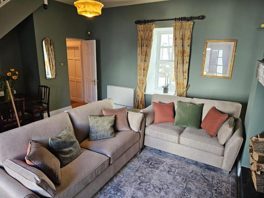 Hill House Lodge Sleeps 6 Overlooking The Rock Of Cashel Cashel  Buitenkant foto